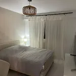 - Center - La Roseraie Κολμάρ