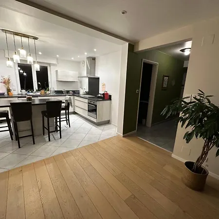 Apartment - Center - La Roseraie